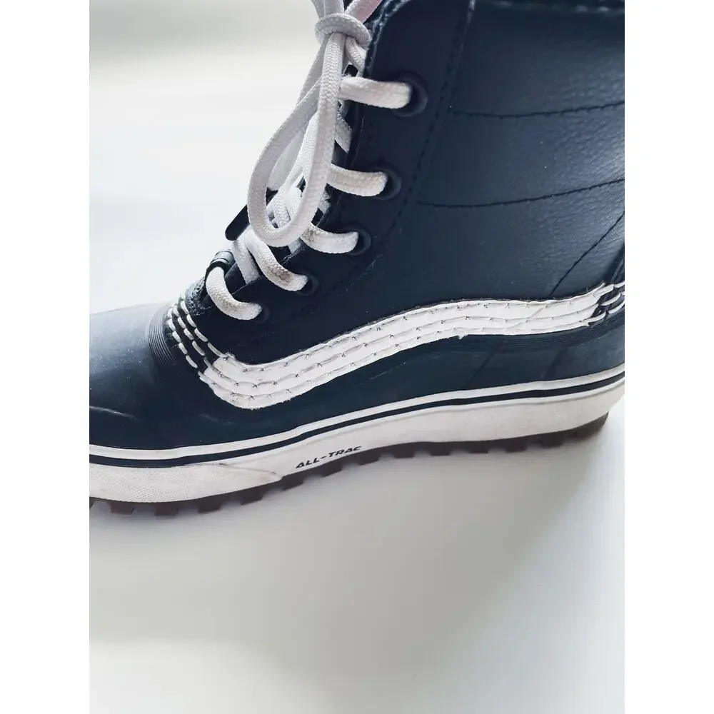 Vans MTE Standard Mid Waterproof Boot Black and White Size 3.5 Girls or 5 Boys